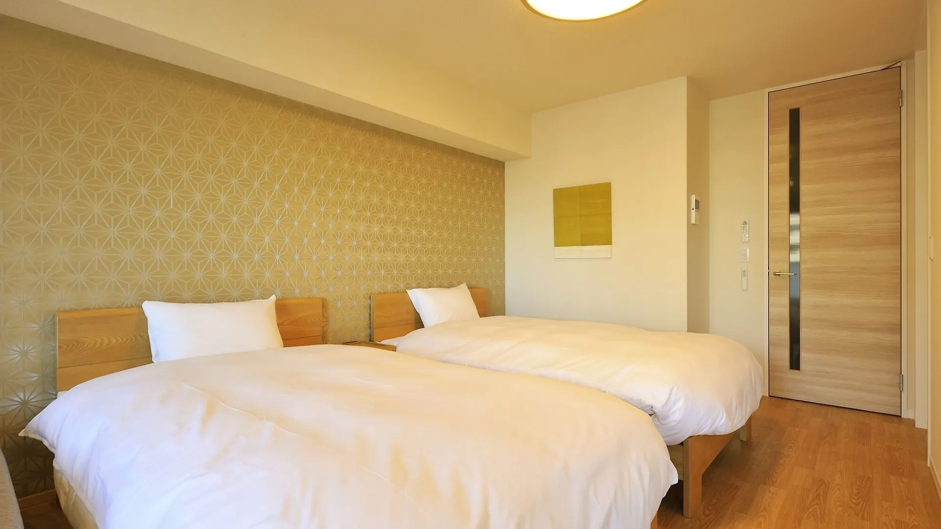 Rakutenstay X Shamaison Osaka Dekijima Station 0*,  Japan